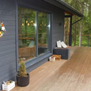 Deck cost Saskatoon outdoor wood and composite deck